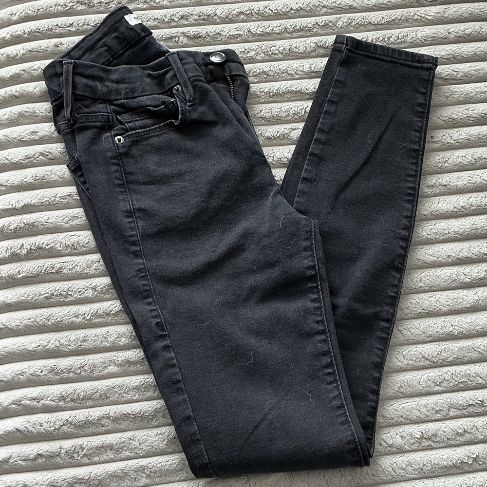 Good American Black High-Waisted Skinny Jeans
